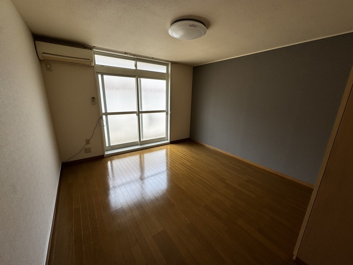 リッチウォーク市役所前B棟の物件内観写真