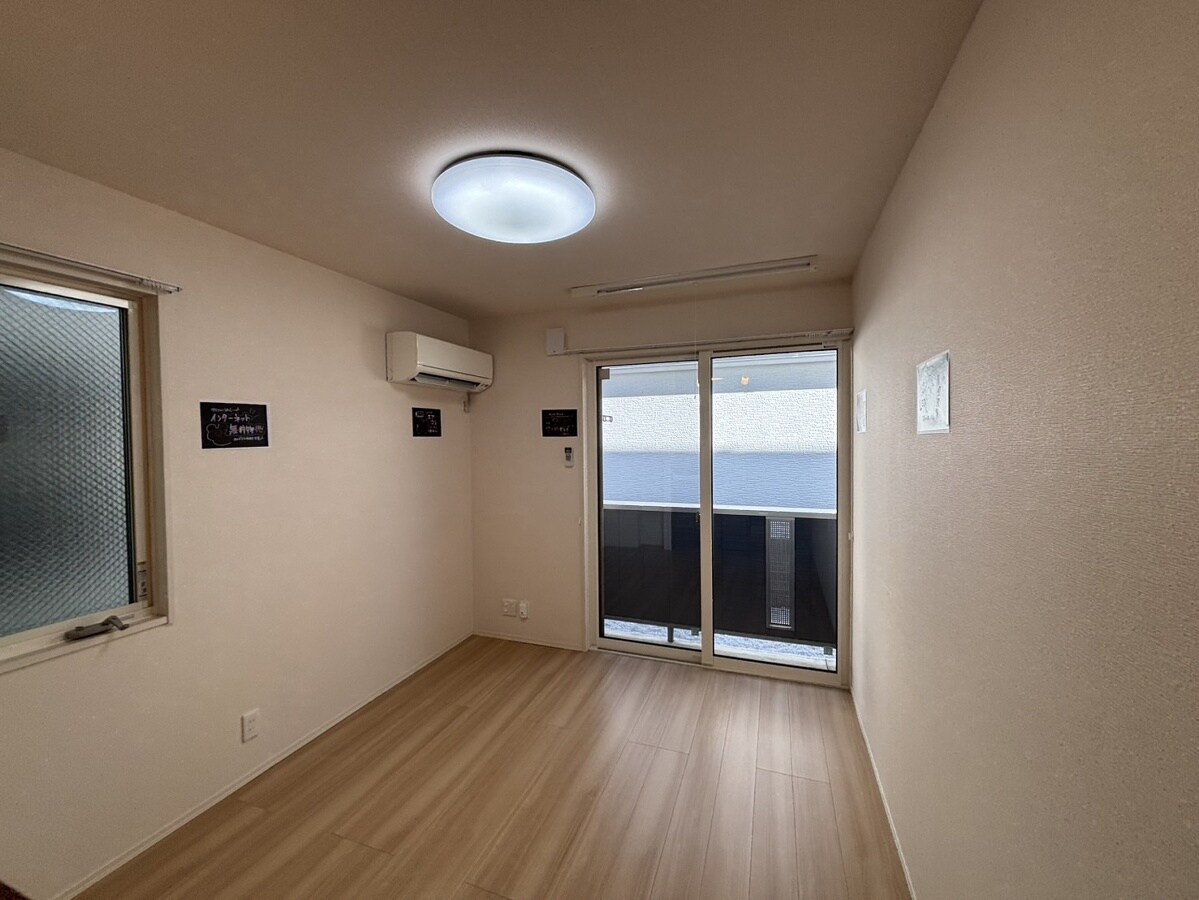 アズールの物件内観写真