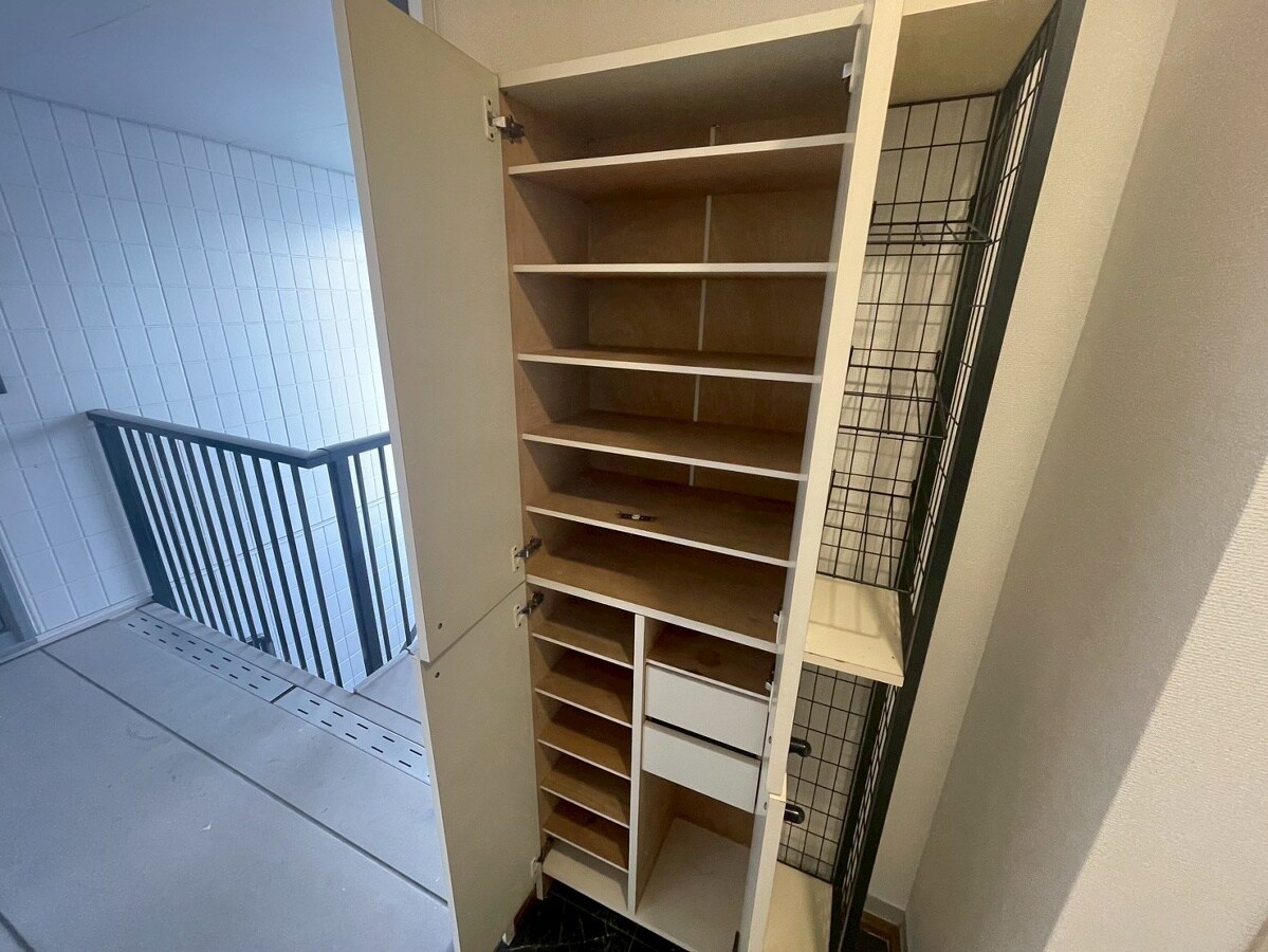 ウォームフロント岡田の物件内観写真