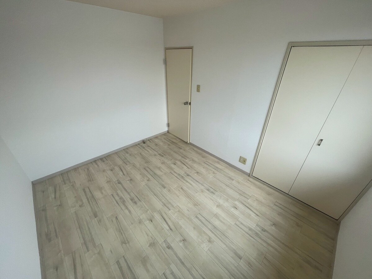 ウォームフロント岡田の物件内観写真