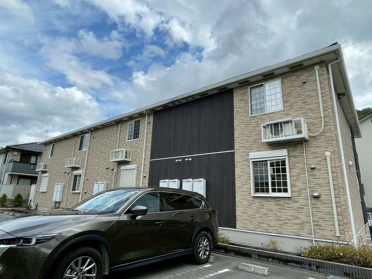 ノイ・フリーデＢの物件外観写真