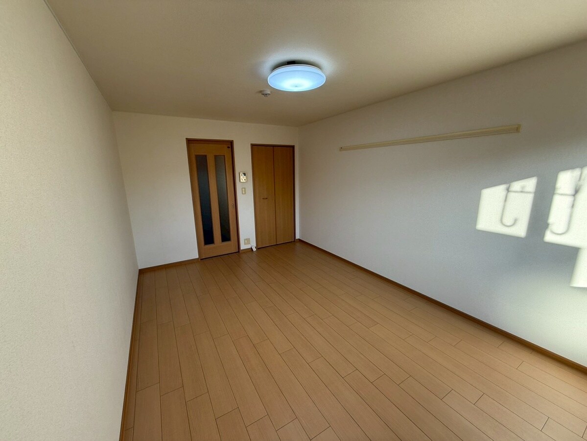 アラモアナの物件内観写真