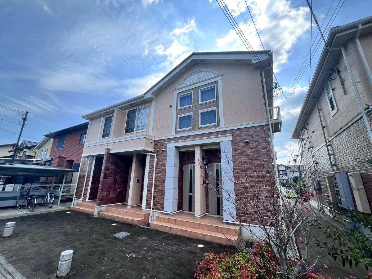 アウローラ玉手Ａの物件外観写真