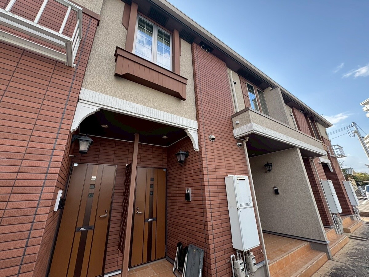 メゾン ロングフィールドの物件外観写真