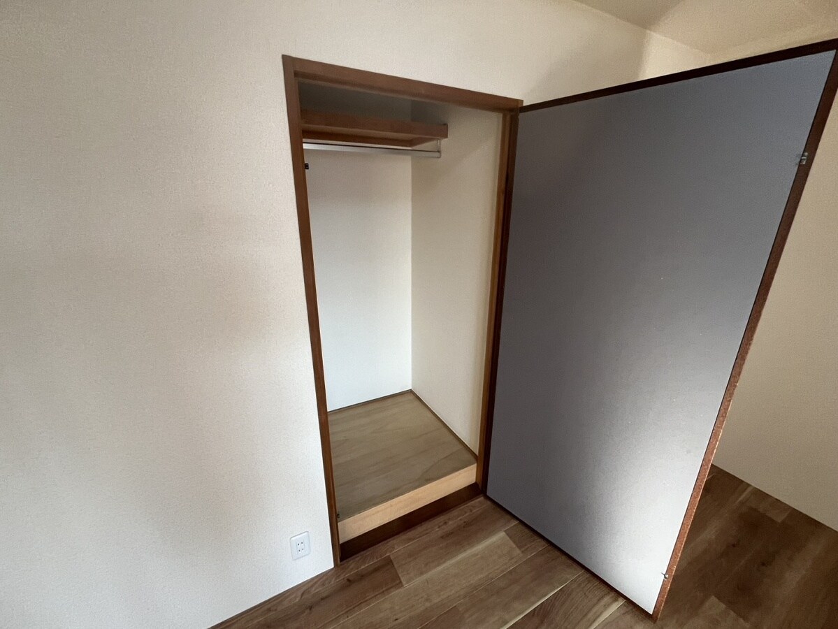 メゾンヒカリの物件内観写真