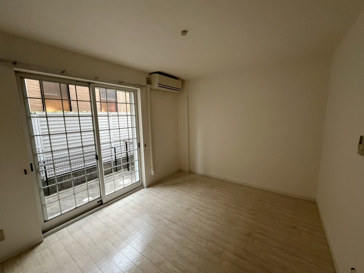 クレッシェンドKJの物件内観写真