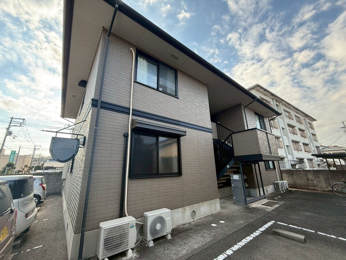 アマリージュ北八代の物件外観写真