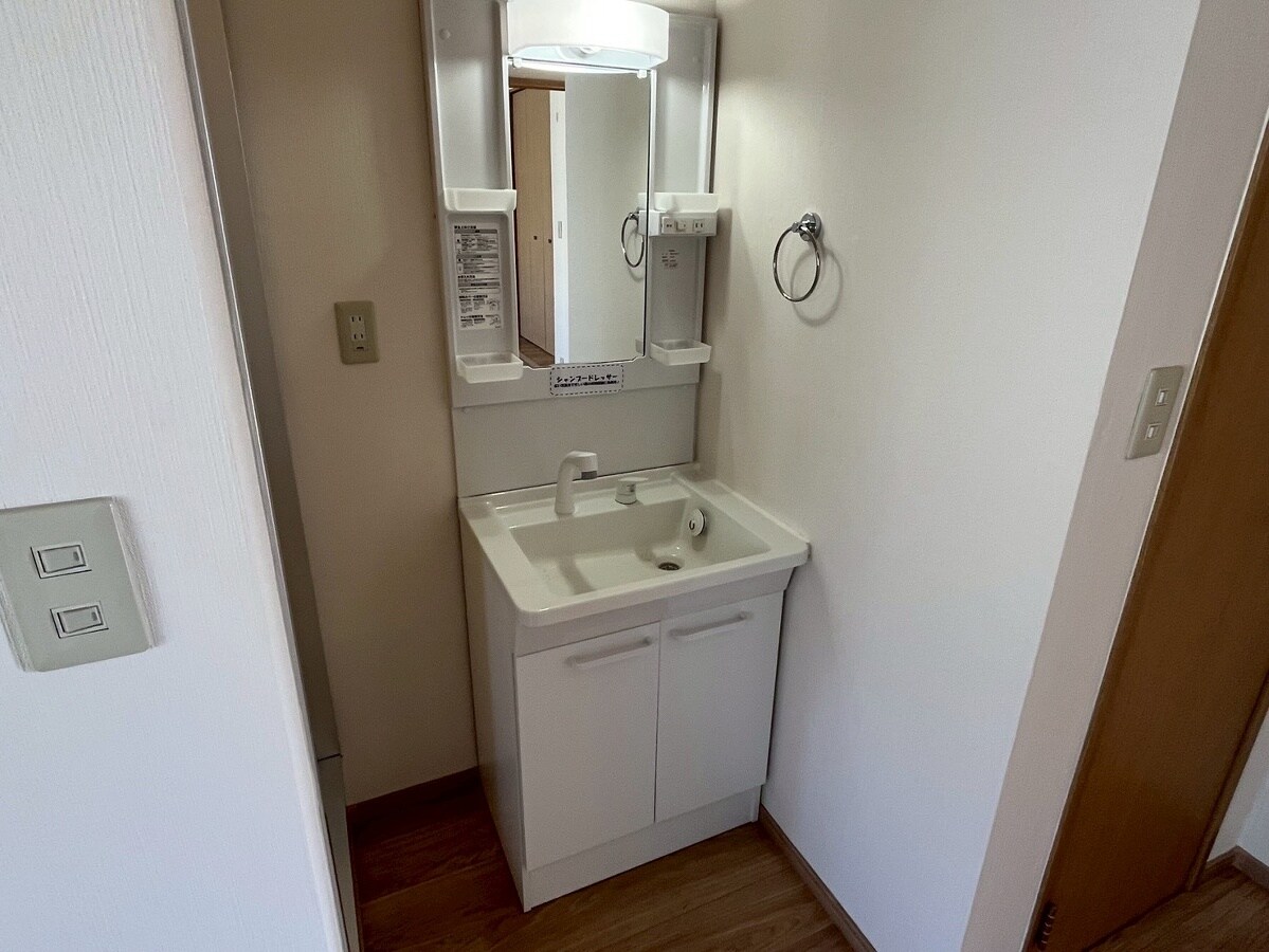 ロイヤルハイツⅠの物件内観写真