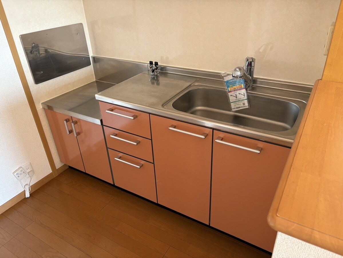 ヴィラ・ポポラーレⅠの物件内観写真