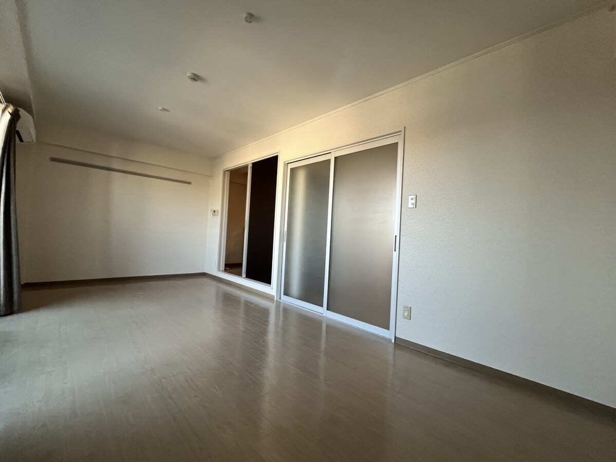 ベルフラワー嵐山の物件内観写真