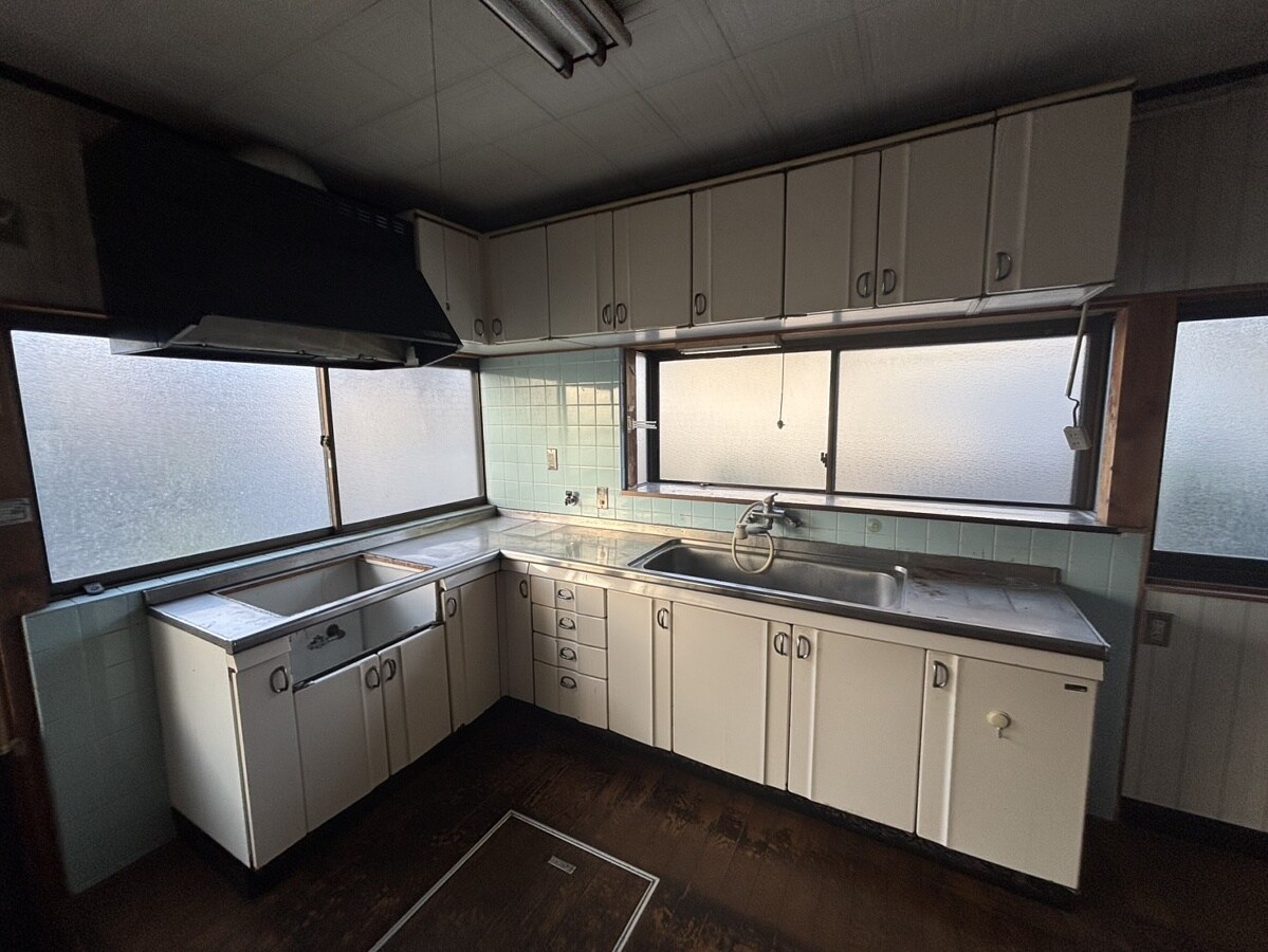 姫路市大津区戸建の物件内観写真