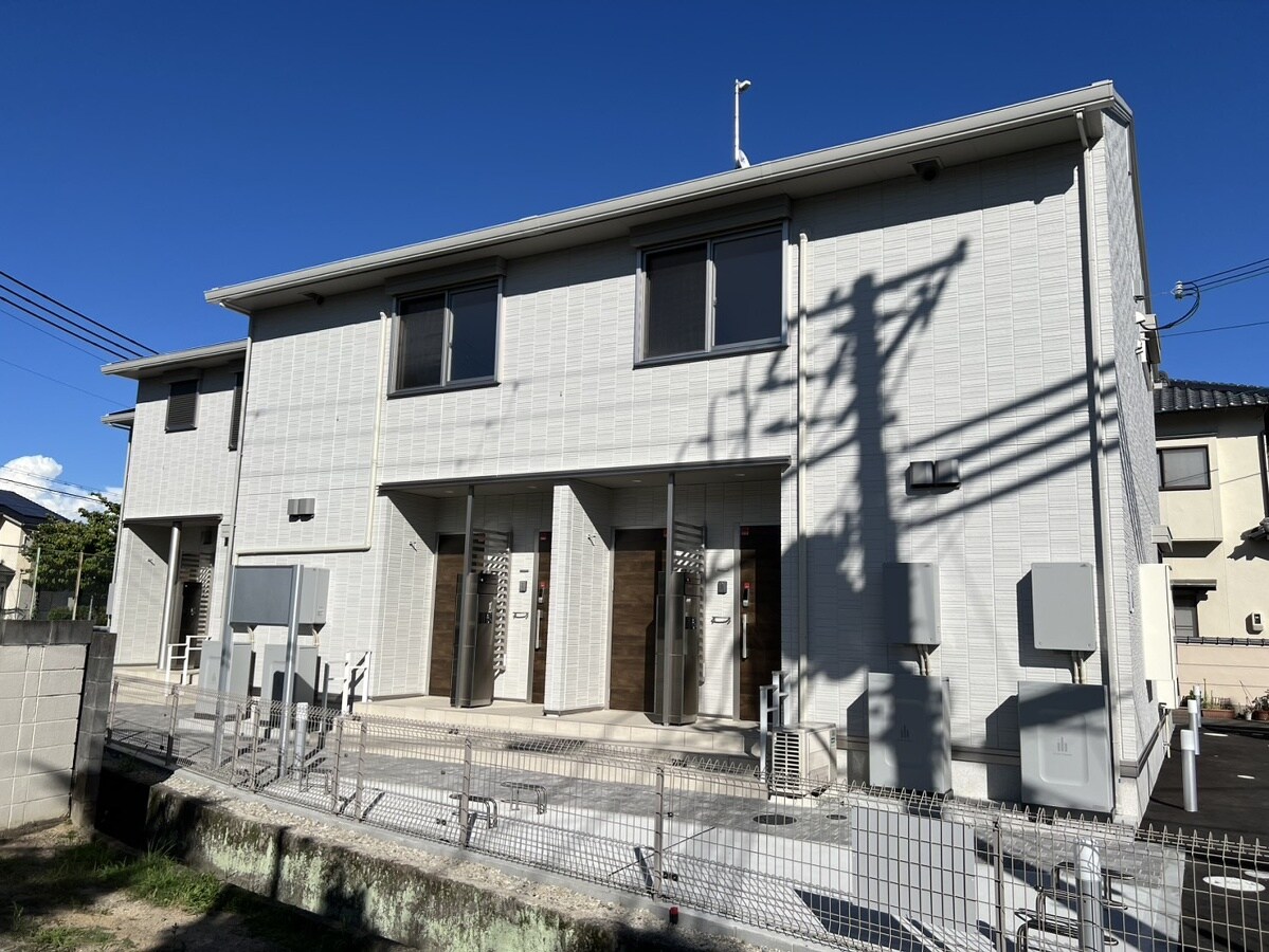 TORISIA八代の物件外観写真