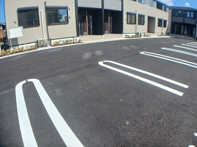 シャリティ・ベルⅠの物件外観写真