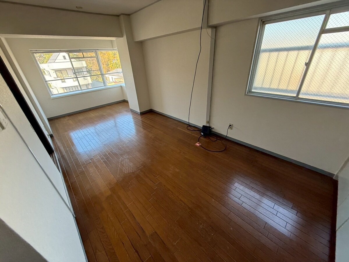 リッチウォーク城の東の物件内観写真