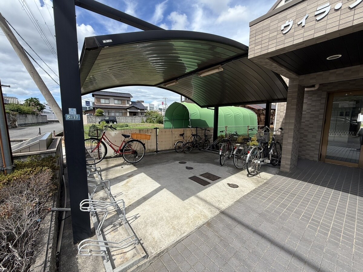 ヴィラ・プリマベーラの物件内観写真