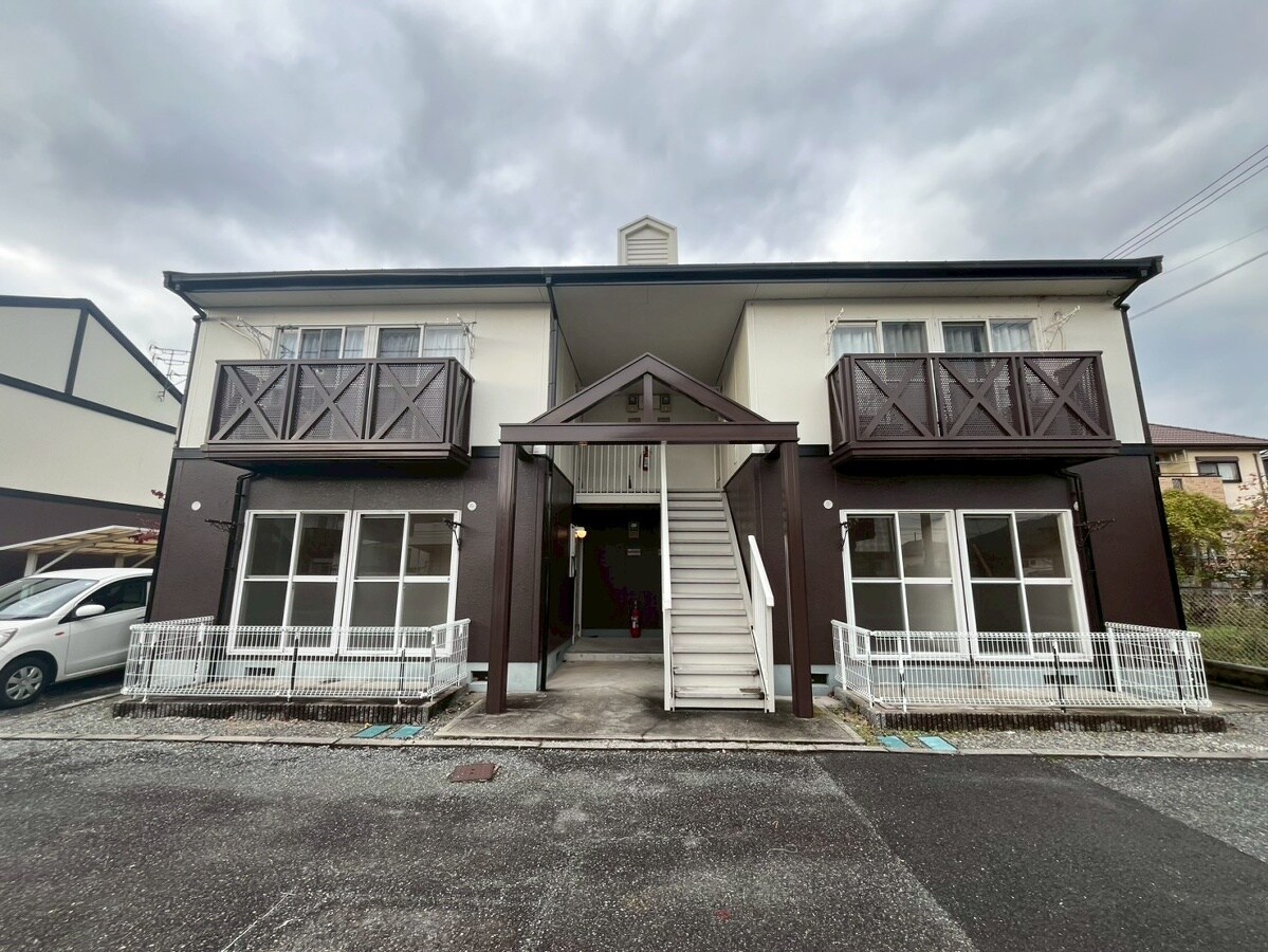 グレースヒルズシマダＣ・Ｄの物件外観写真