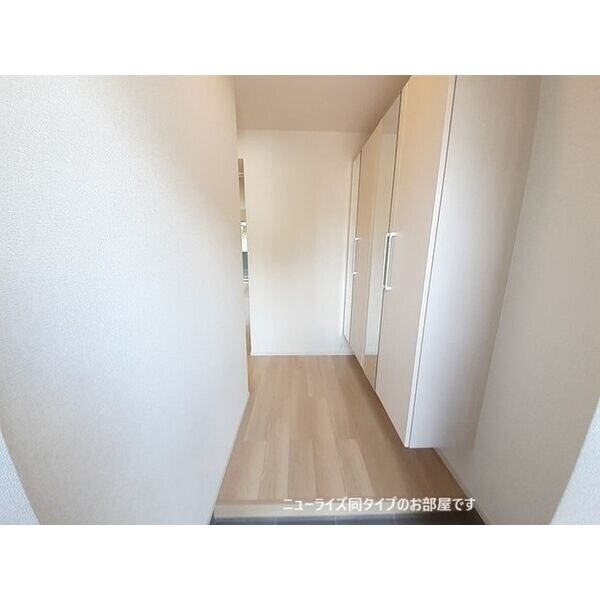 シャイニースカイの物件内観写真