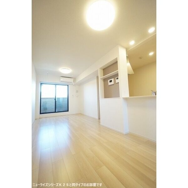 サクラ・コート阿成の物件内観写真