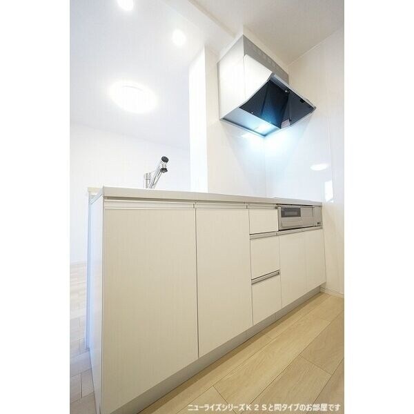 サクラ・コート阿成の物件内観写真