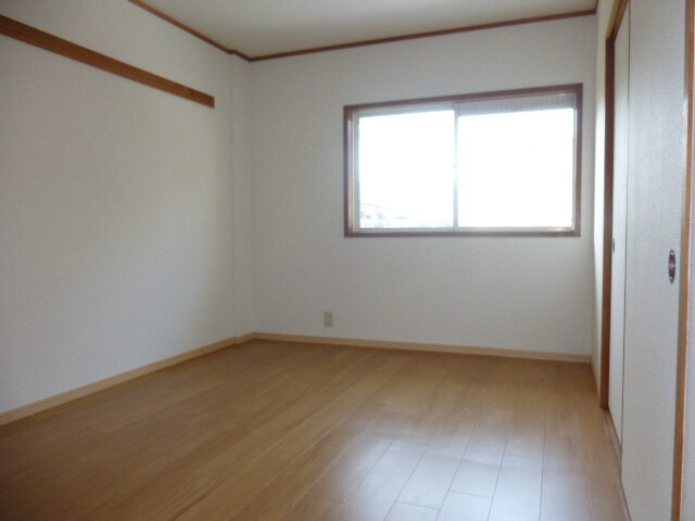 ブルーマウンテンの物件内観写真