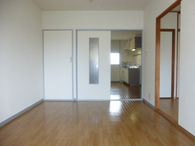 ブルーマウンテンの物件内観写真