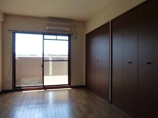 上野マンションの物件内観写真