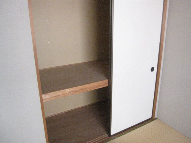 クレスト安室の物件内観写真