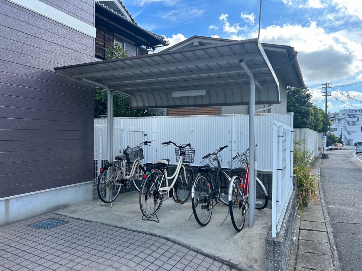 ボニート　リーオⅠの物件内観写真