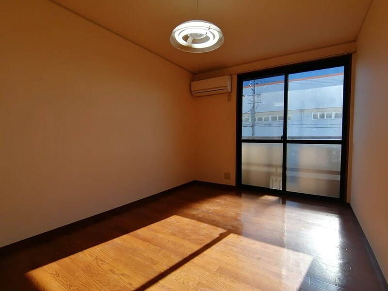 ベルセゾンミキの物件内観写真