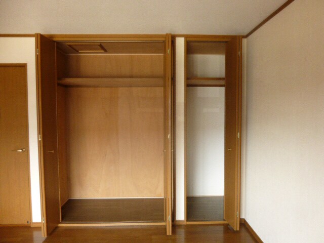 アベニュー安室の物件内観写真