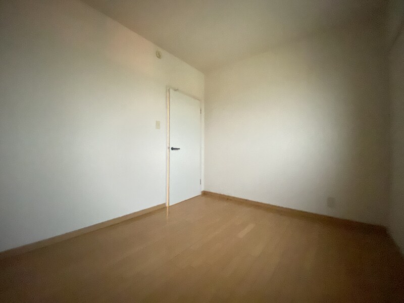 ロイヤルコーポ荒井の物件内観写真