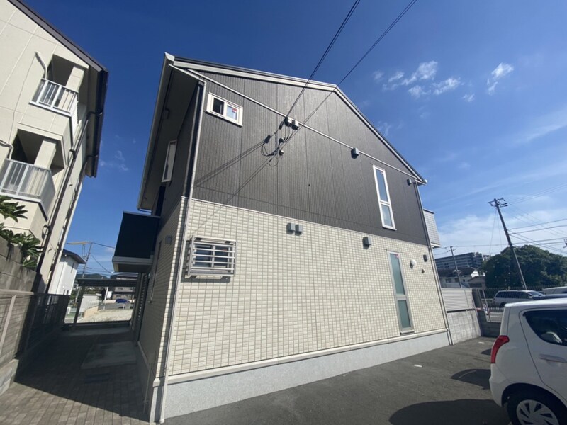 白城苑の物件外観写真