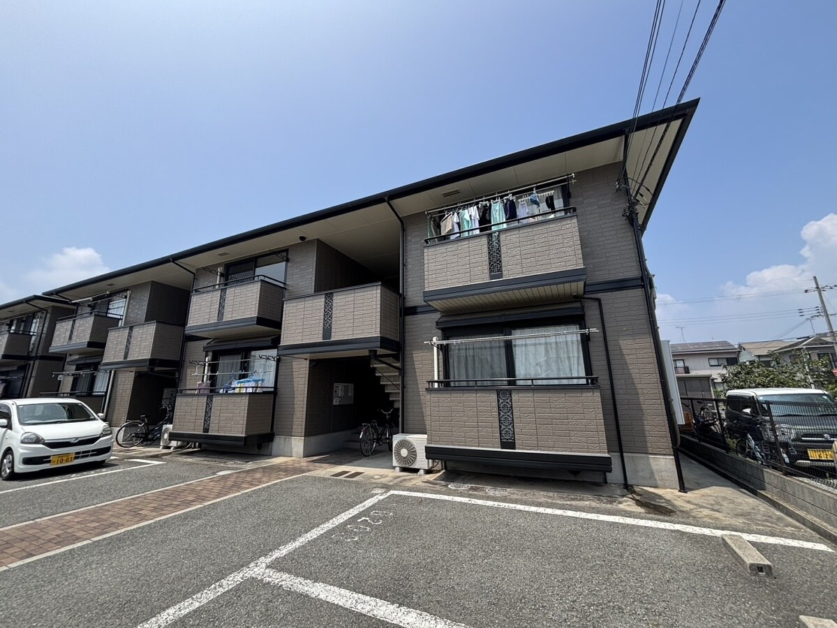 ラフィーネ98　Bの物件外観写真