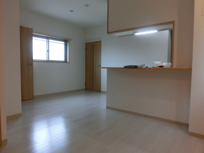 バレンシア三左衛門の物件内観写真