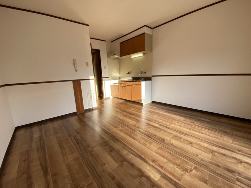 メゾンフロイデ三番館の物件内観写真