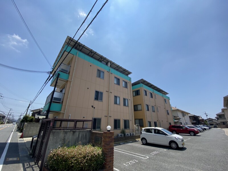 ヴィーナス英賀保の物件外観写真