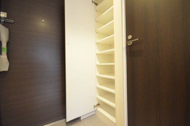 鷹野橋駅 徒歩6分 2階の物件内観写真