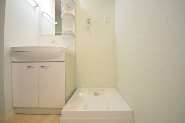 鷹野橋駅 徒歩6分 2階の物件内観写真