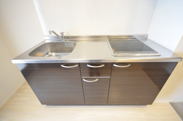 鷹野橋駅 徒歩6分 2階の物件内観写真