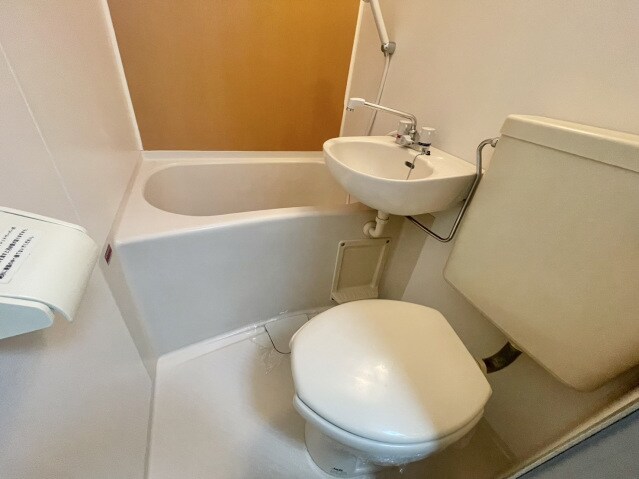 ドルフィン筑縄の物件内観写真